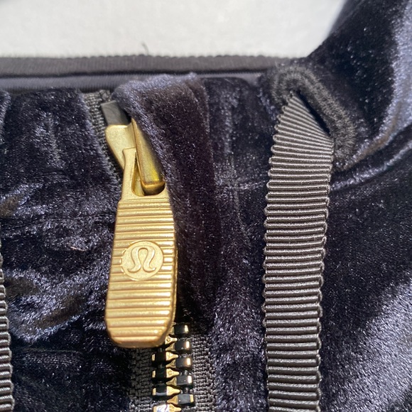 lululemon athletica Black Jacket - Picture 10 of 13